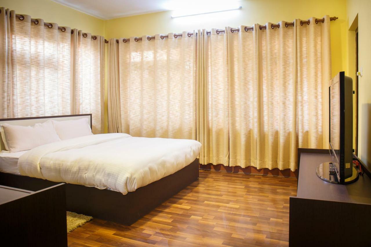 Hostel Milarepa Kathmandu Ngoại thất bức ảnh